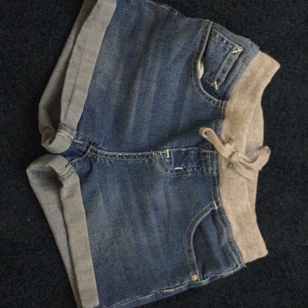 Shorts fit nice and in good condition